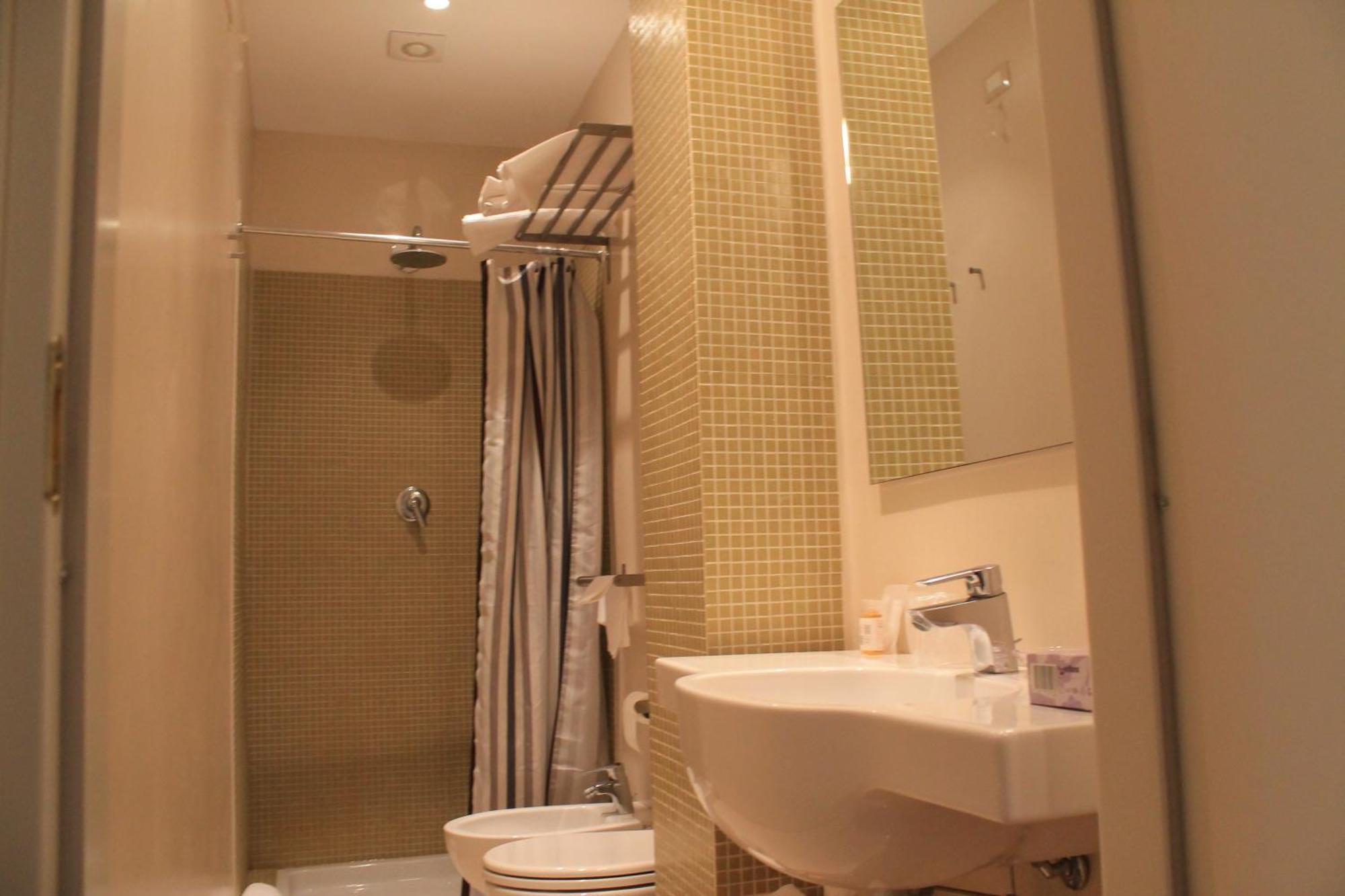 Hotel Touring Livorno Eksteriør billede
