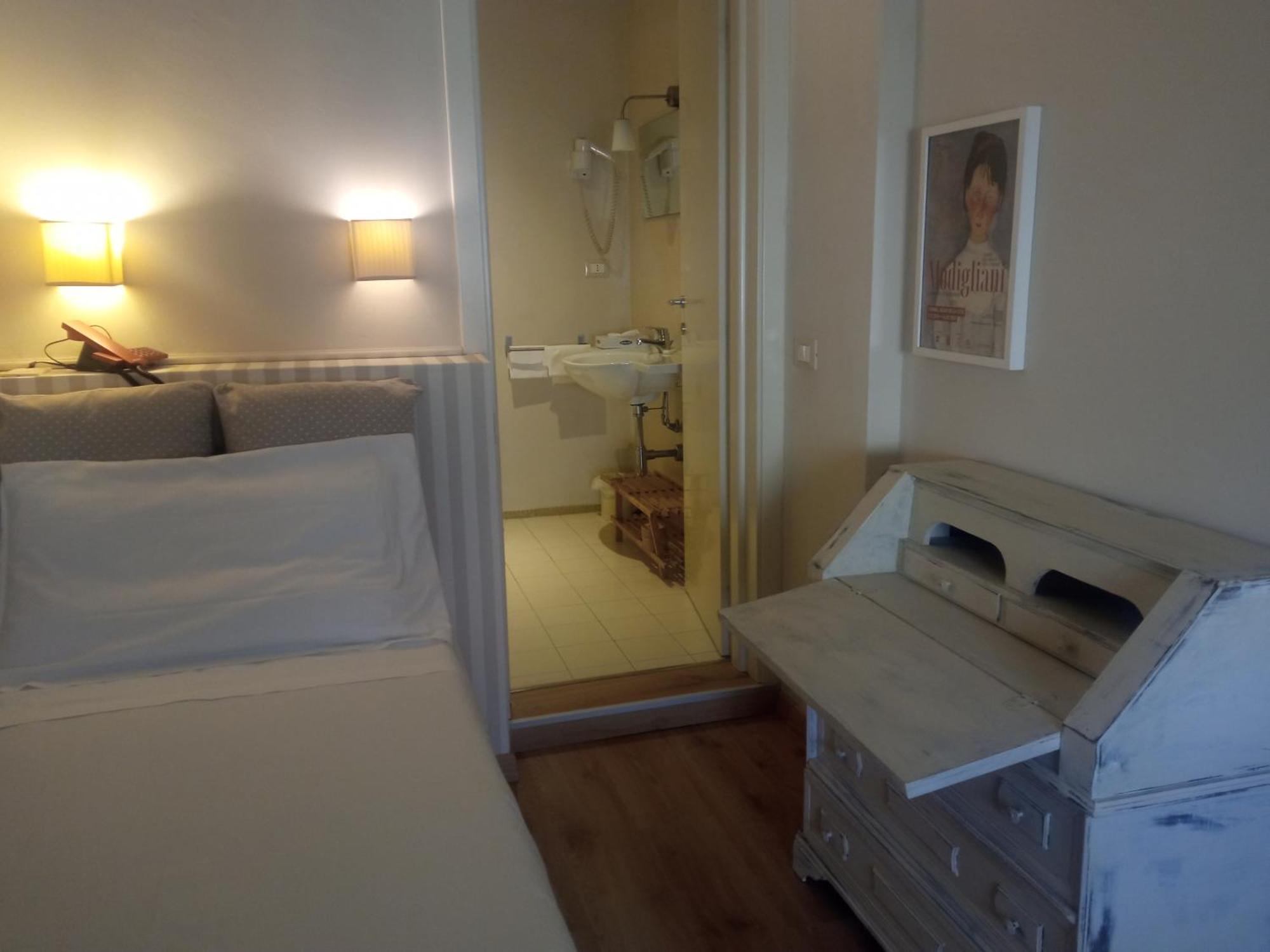 Hotel Touring Livorno Eksteriør billede