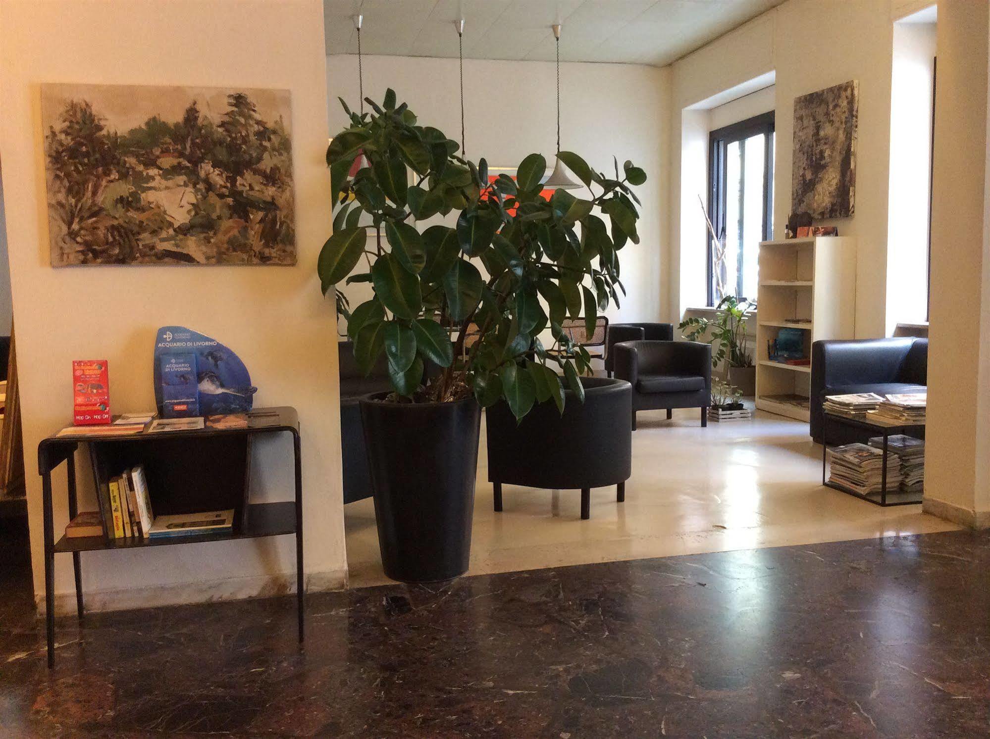 Hotel Touring Livorno Eksteriør billede